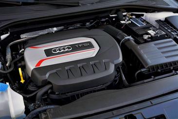 Audi S3 — photo 8
