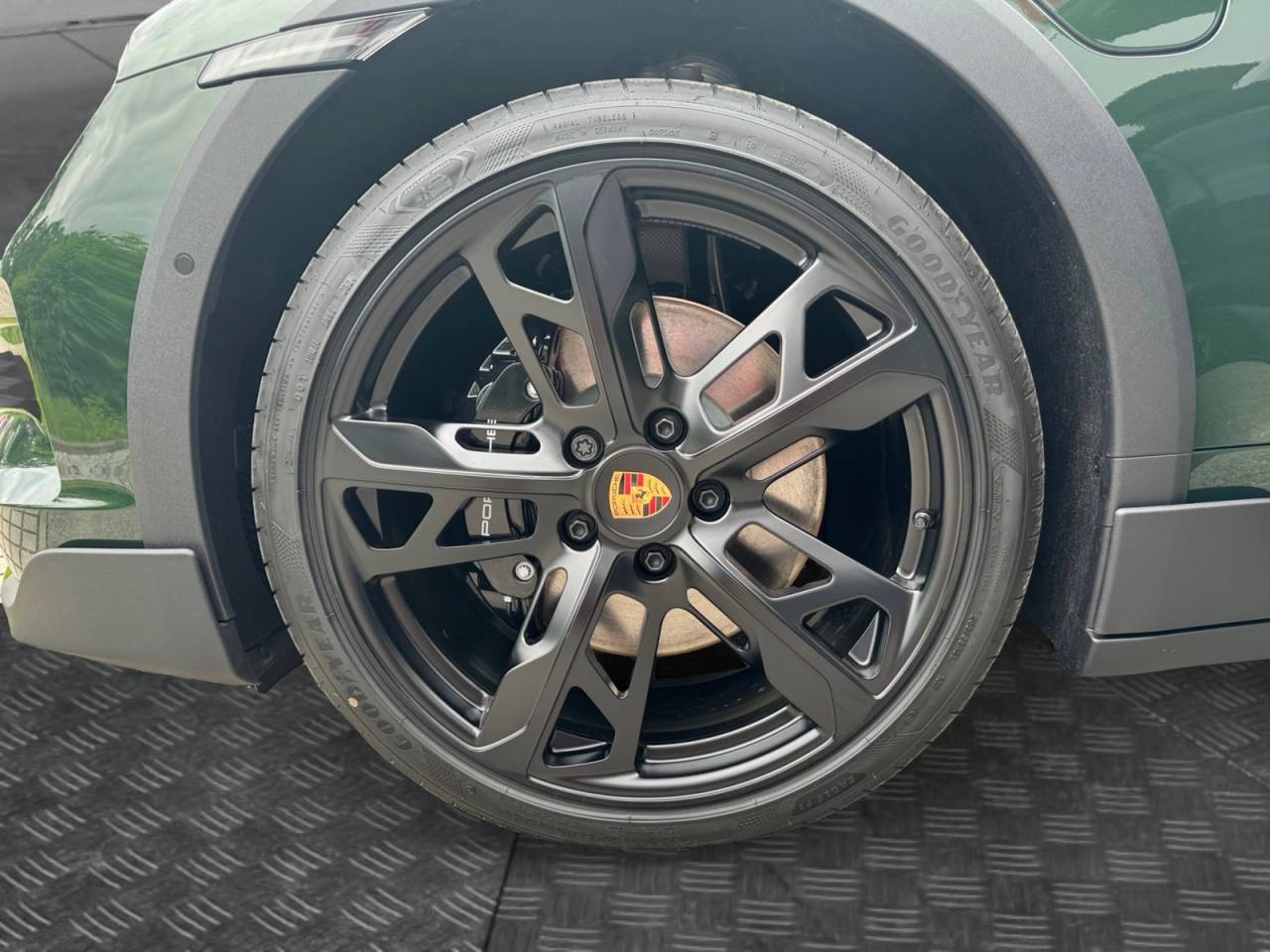 Porsche Taycan ph2 4S Cross Turismo - 2024 - Joinsteer - #14