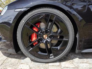 Porsche Taycan ph2 4S Sport Turismo — photo 9
