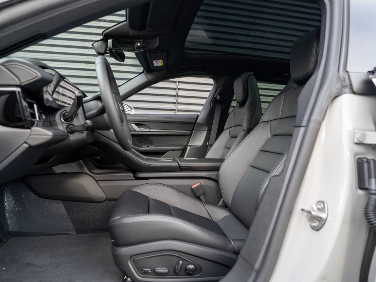 Porsche Taycan ph2 4 Cross Turismo - 2025 - Joinsteer - #12