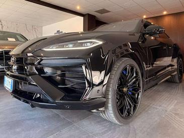 Lamborghini Urus SE — photo 2