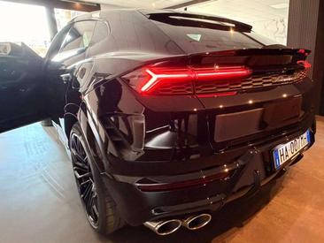 Lamborghini Urus SE — photo 5