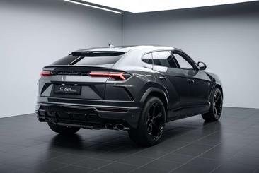 Lamborghini Urus — photo 4