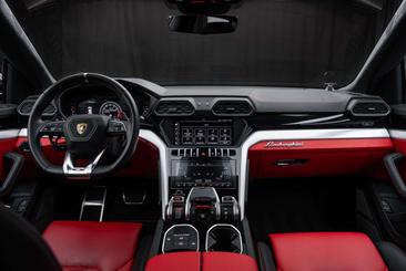 Lamborghini Urus — photo 10