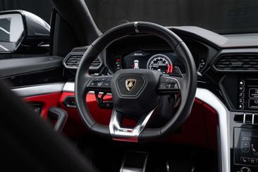 Lamborghini Urus — photo 11