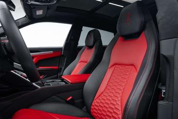 Lamborghini Urus — photo 13