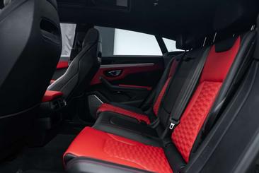 Lamborghini Urus — photo 14