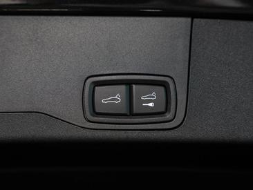 Porsche Taycan ph2 4S Sport Turismo — photo 12