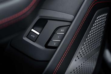 Lamborghini Urus — photo 25