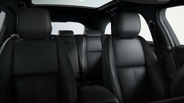 Land Rover Range Rover Velar D200 MHEV Allrad S *Pano + AHK* — photo 6
