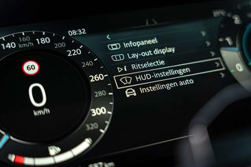 Land Rover Range Rover Autobiography P550e — photo 8