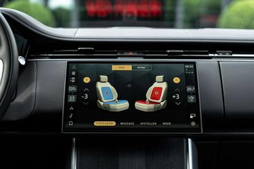 Land Rover Range Rover Autobiography P550e — photo 10