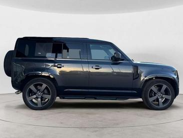 Land Rover Defender 110 5.0 V8 525 CV AWD Auto — photo 7