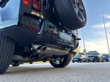 Land Rover Defender 110 5.0 V8 525 CV AWD Auto — photo 25
