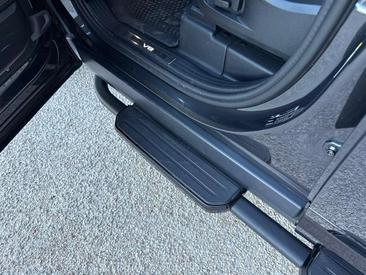 Land Rover Defender 110 5.0 V8 525 CV AWD Auto — photo 28