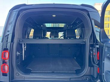 Land Rover Defender 110 5.0 V8 525 CV AWD Auto — photo 34