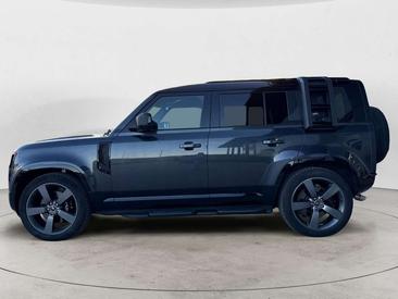 Land Rover Defender 110 5.0 V8 525 CV AWD Auto — photo 38