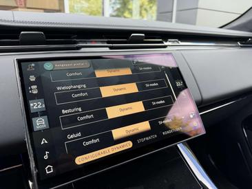 Land Rover Range Rover Sport SV — photo 14