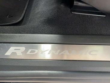 Land Rover Range Rover Evoque P200 R-Dynamic SE Black Pack — photo 15