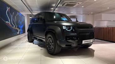 Land Rover Defender 110 Octa Black 4.4 P635 — photo 3