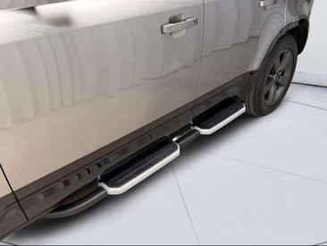 Land Rover Defender 110 D300 MHEV — photo 12