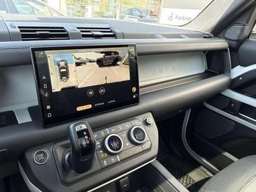 Land Rover Defender 110 D300 MHEV — photo 13