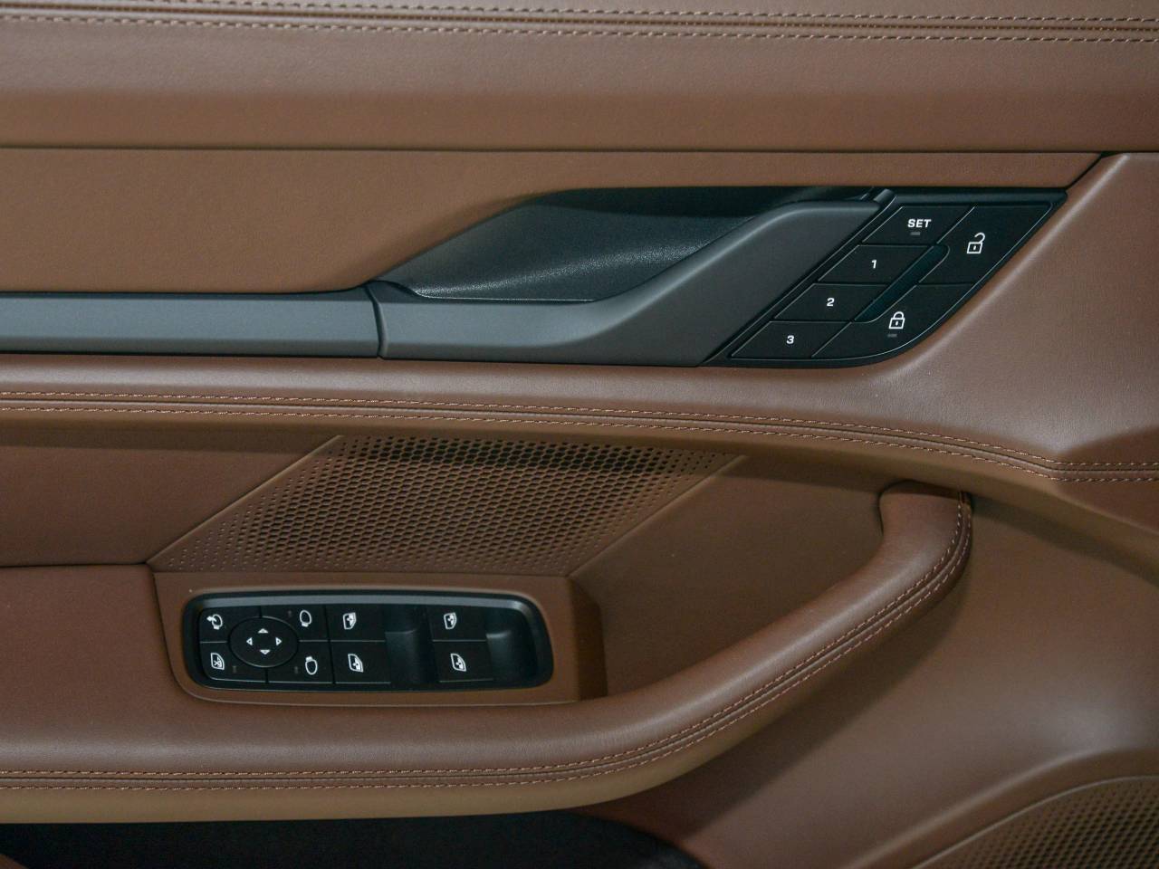 Porsche Taycan ph2 4 Cross Turismo - 2025 - Joinsteer - #19