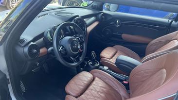Mini Cabrio COOPER S — photo 5