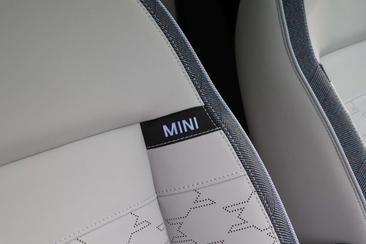 Mini Aceman Classic Cooper E — photo 40