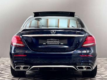 Mercedes Classe E63 AMG 63 — photo 19