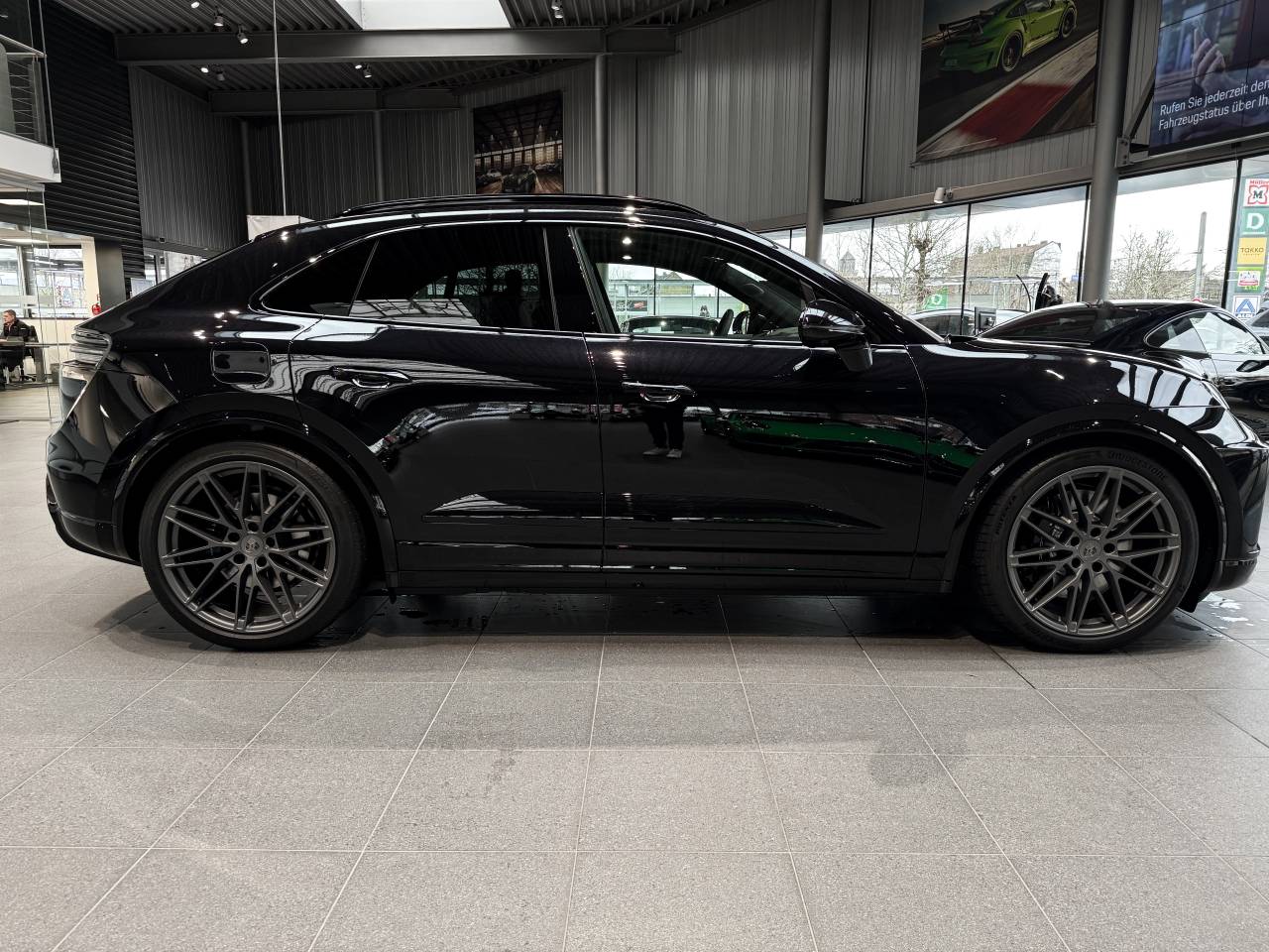 Porsche Macan Electrique Turbo - 2025 - Joinsteer - #4