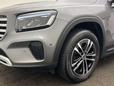 Mercedes GLB 200 — photo 6