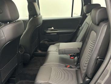 Mercedes GLB 200 — photo 14