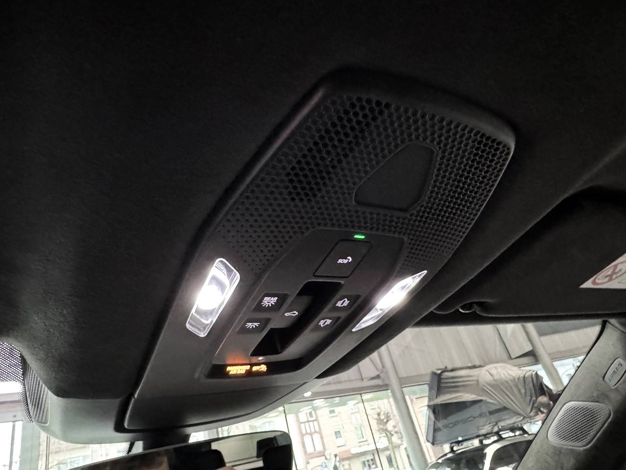 Porsche Macan Electrique Turbo - 2025 - Joinsteer - #22