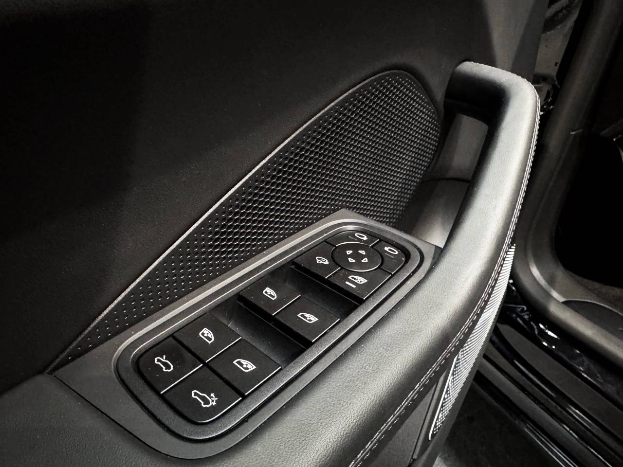 Porsche Macan Electrique Turbo - 2025 - Joinsteer - #26