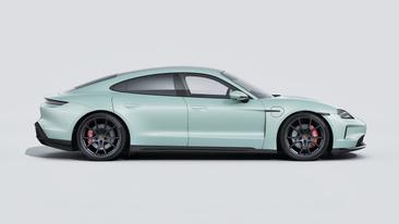 Porsche Taycan Turbo S — photo 6