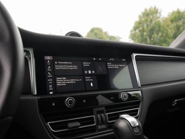 Porsche Macan T 2023 Noir — photo 22