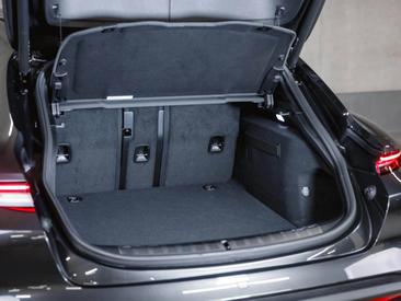 Porsche Taycan Cross Turismo 4S — photo 29