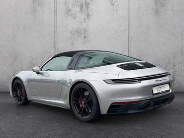 Porsche 911 Cabriolet Turbo S — photo 3