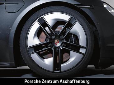 Porsche Taycan Turbo S — photo 10