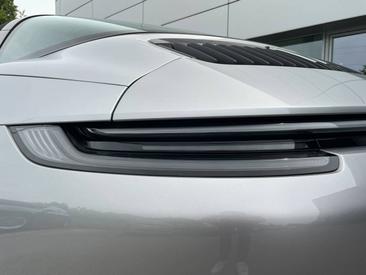 Porsche 911 Cabriolet Turbo S — photo 11