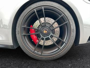 Porsche 911 Cabriolet Turbo S — photo 14