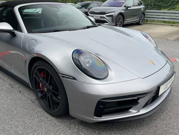 Porsche 911 Cabriolet Turbo S — photo 17