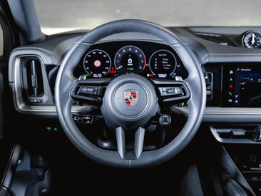 Porsche Cayenne III Turbo GT — photo 17
