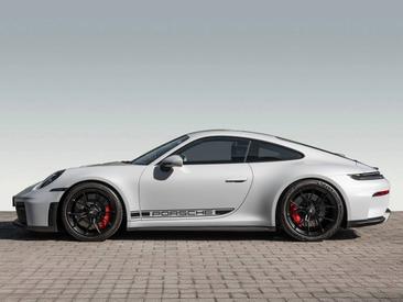 Porsche 911 Turbo S — photo 2