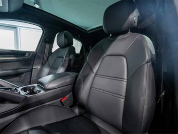 Porsche Cayenne III Turbo GT — photo 12