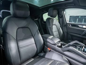 Porsche Cayenne III Turbo GT — photo 14