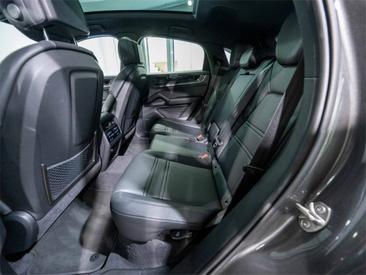 Porsche Cayenne III Turbo GT — photo 15