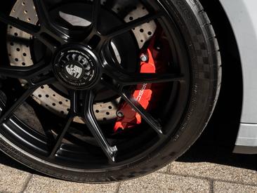 Porsche 911 Turbo S — photo 12