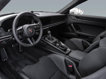 Porsche 911 Turbo S — photo 13